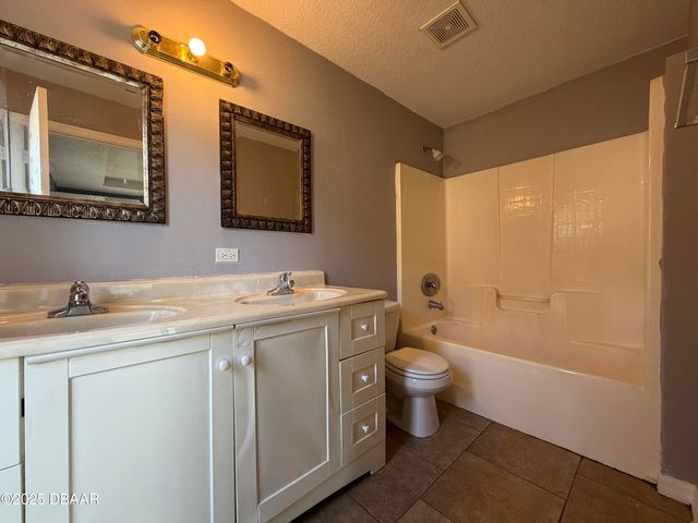 724 Iowa Street, Daytona Beach, FL 32114