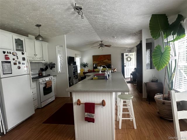 499 ROUTE 299, Highland, NY 12528