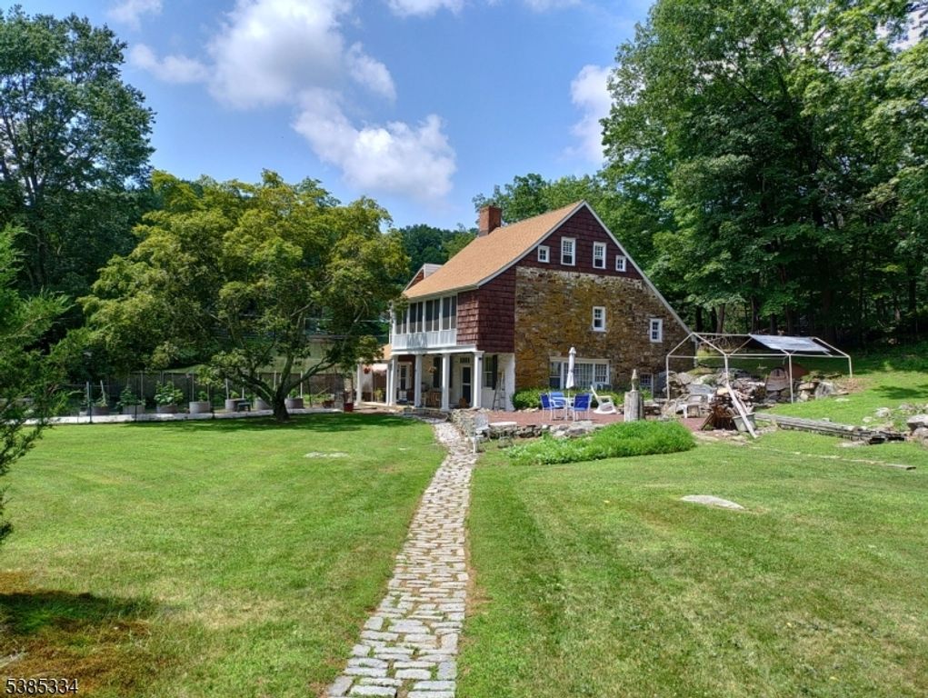 2 Farber Hill Rd, Boonton Twp., NJ 07005