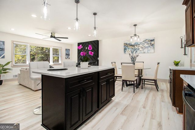 2508 Fontaine Circle, Decatur, GA 30032