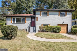 2508 Fontaine Circle, Decatur, GA 30032