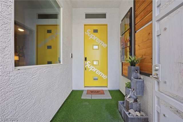 5013 Cassia Tree Court, North Las Vegas, NV 89031