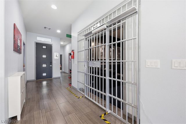 5013 Cassia Tree Court, North Las Vegas, NV 89031