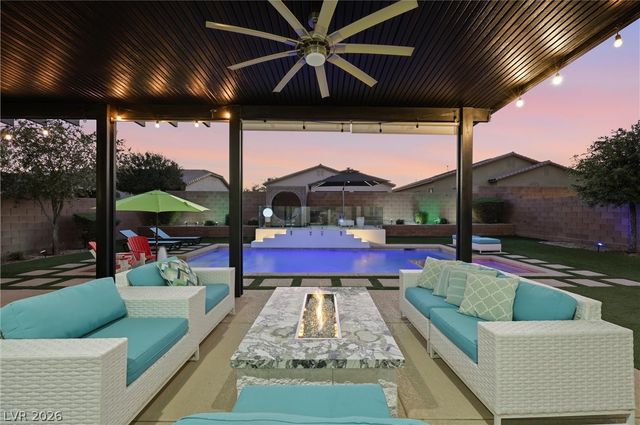 5013 Cassia Tree Court, North Las Vegas, NV 89031