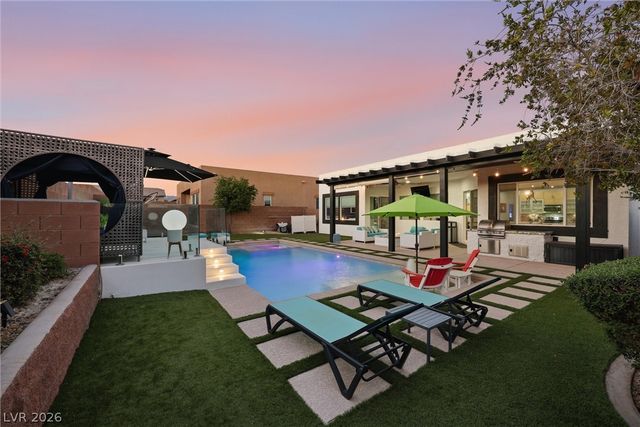 5013 Cassia Tree Court, North Las Vegas, NV 89031