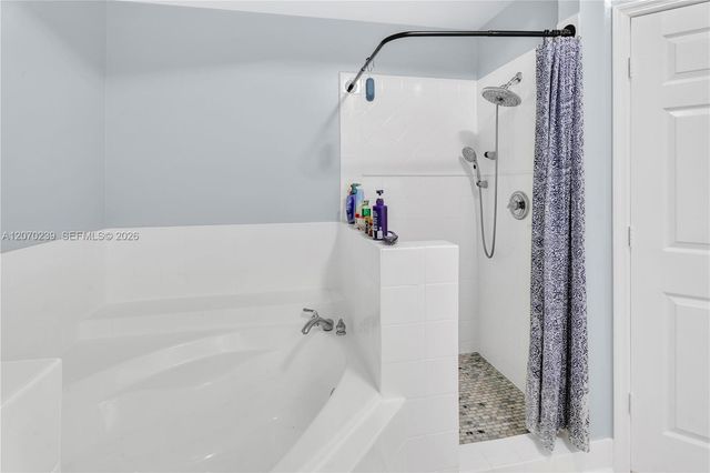 11369 NW 73rd Terrace, Doral, FL 33178