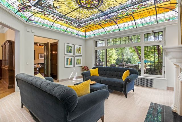 2615 East Avenue, Brighton, NY 14610