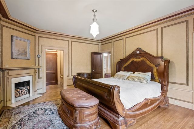 2615 East Avenue, Brighton, NY 14610