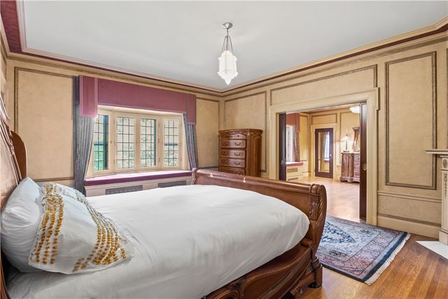 2615 East Avenue, Brighton, NY 14610