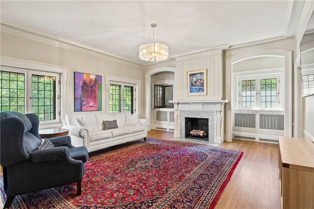 2615 East Avenue, Brighton, NY 14610