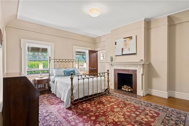 2615 East Avenue, Brighton, NY 14610