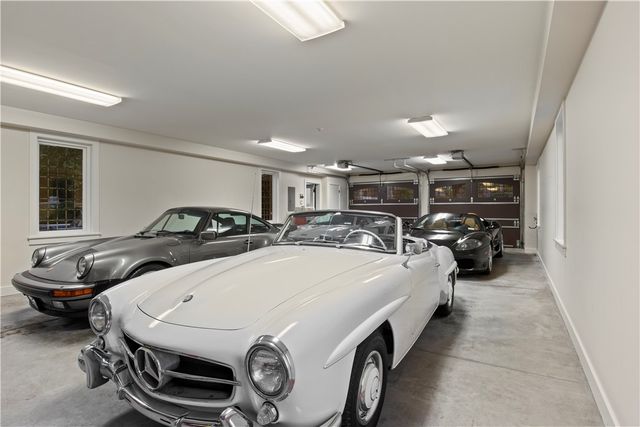 2615 East Avenue, Brighton, NY 14610