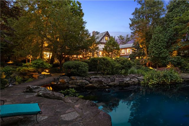 2615 East Avenue, Brighton, NY 14610