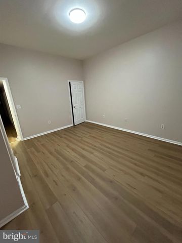 2317 E FAYETTE ST E, Baltimore, MD 21224