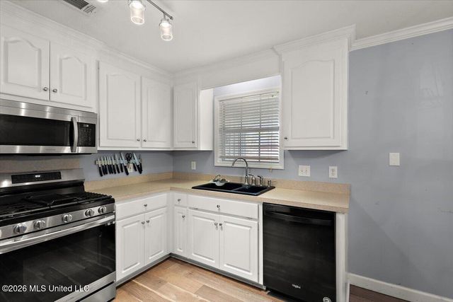 214 Holmar Drive, Brandon, MS 39047