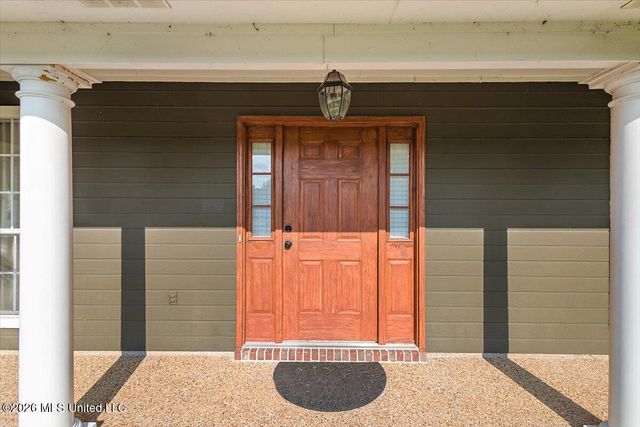 214 Holmar Drive, Brandon, MS 39047