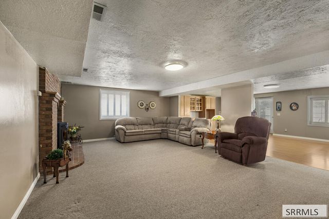 3245 S 55th W, Idaho Falls, ID 83402
