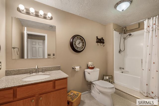 3245 S 55th W, Idaho Falls, ID 83402