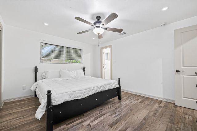 5803 Greencraig Drive, Houston, TX 77035