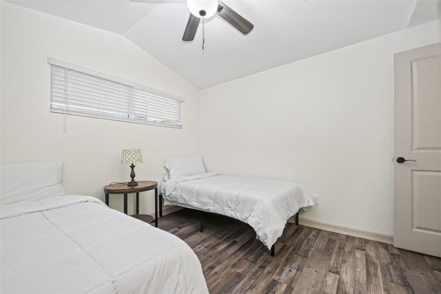 5803 Greencraig Drive, Houston, TX 77035