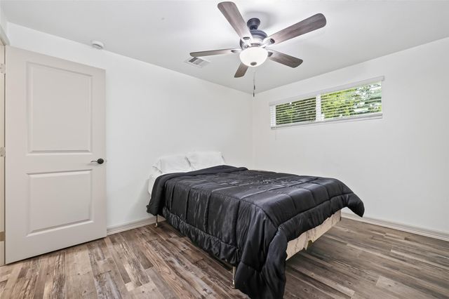 5803 Greencraig Drive, Houston, TX 77035