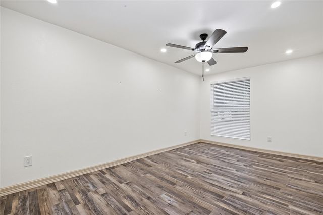 5803 Greencraig Drive, Houston, TX 77035