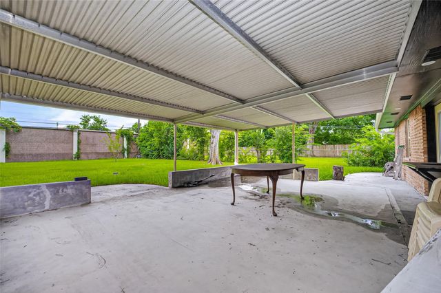 5803 Greencraig Drive, Houston, TX 77035