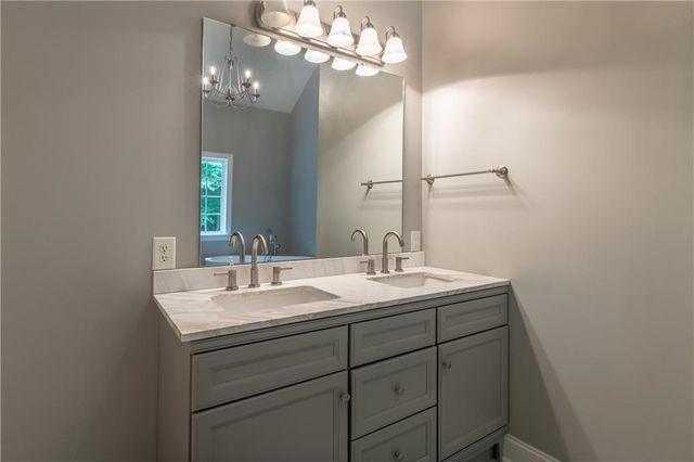 5181 Heather SE Road, Smyrna, GA 30082