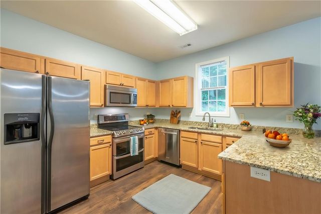 5181 Heather SE Road, Smyrna, GA 30082