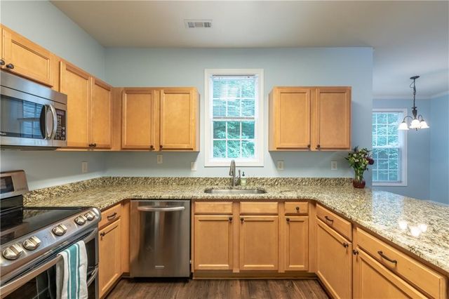 5181 Heather SE Road, Smyrna, GA 30082