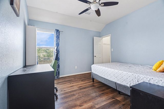 342 Greenfield Drive, Murphy, TX 75094