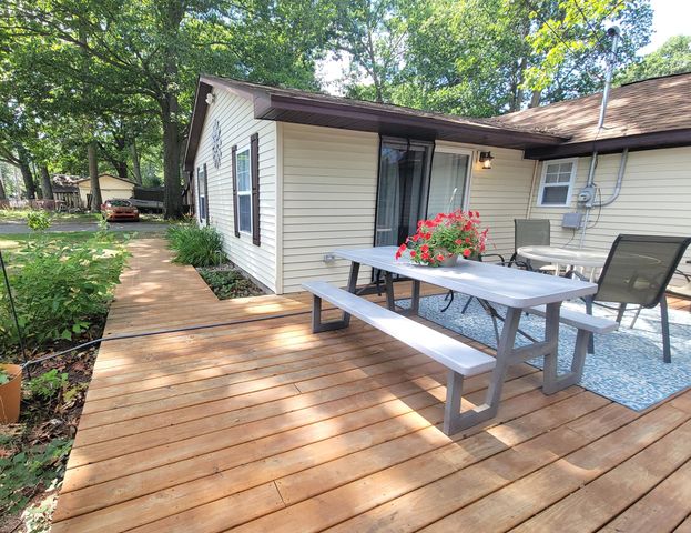 12779 Elton Street NE, Gowen, MI 49326