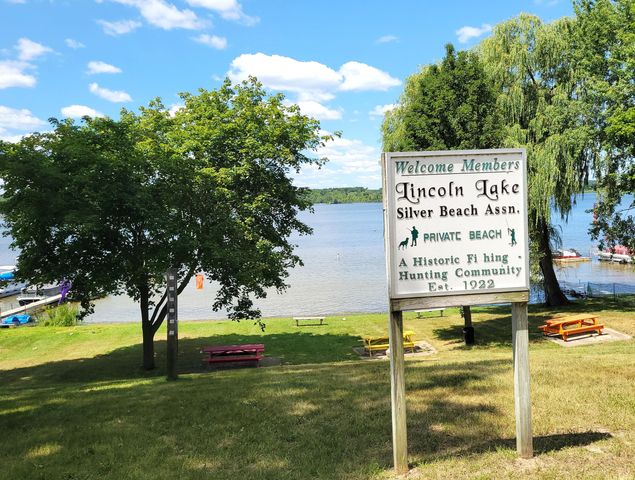12779 Elton Street NE, Gowen, MI 49326