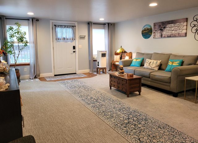 12779 Elton Street NE, Gowen, MI 49326