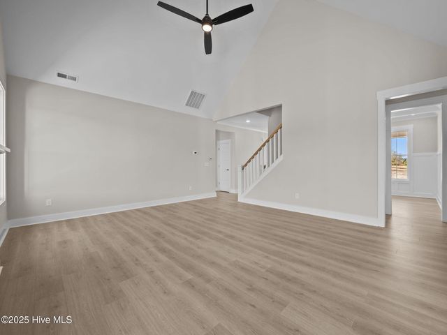 120 Cripple Creek Drive, Peletier, NC 28584