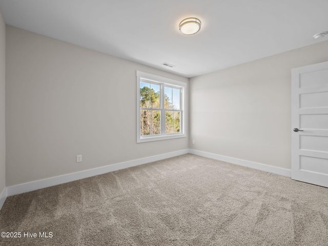 120 Cripple Creek Drive, Peletier, NC 28584