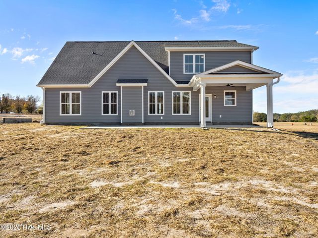 120 Cripple Crk Drive, Peletier, NC 28584