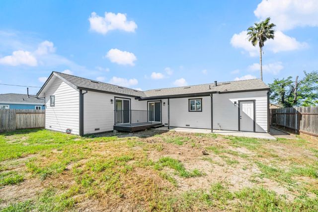 2504 48th Ave, Sacramento, CA 95822