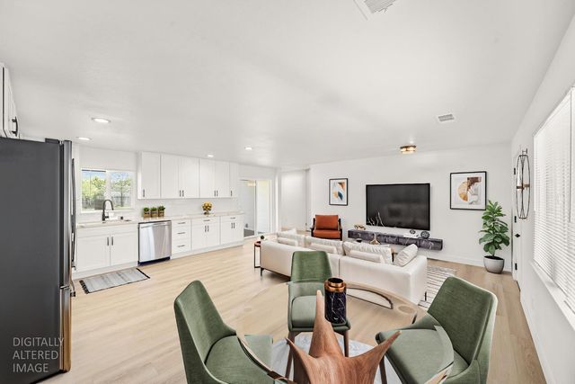 2504 48th Ave, Sacramento, CA 95822