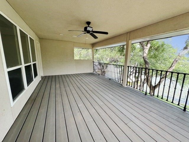 201 Casas Del Sur Street, Granbury, TX 76049