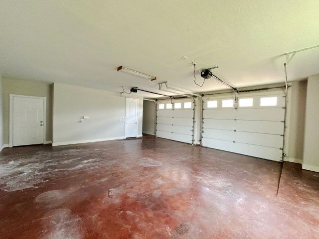 201 Casas Del Sur Street, Granbury, TX 76049