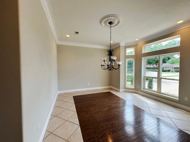 201 Casas Del Sur Street, Granbury, TX 76049