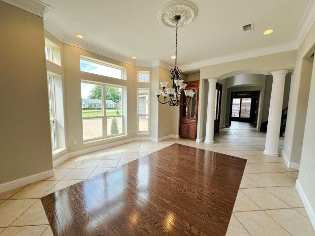 201 Casas Del Sur Street, Granbury, TX 76049