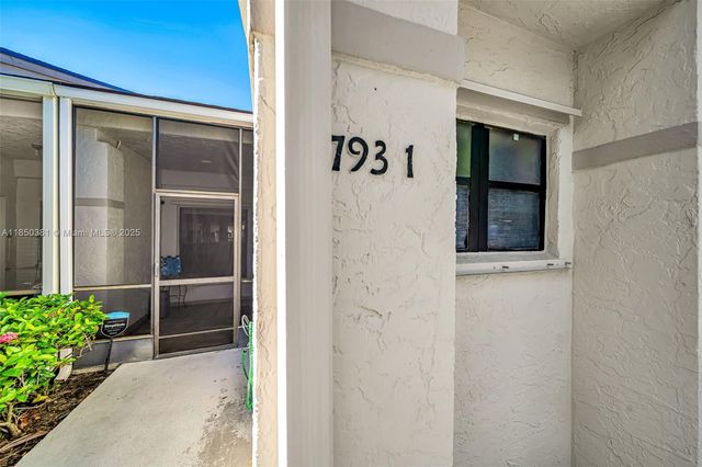 7931 NW 10th Ct, Plantation, FL 33322