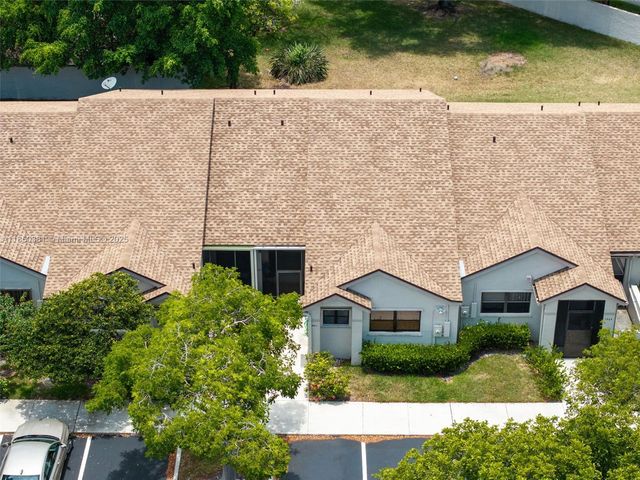 7931 NW 10th Ct, Plantation, FL 33322