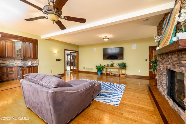 60 Partners Lane, Freehold, NJ 07728