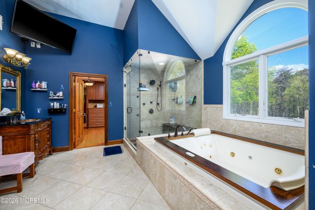 60 Partners Lane, Freehold, NJ 07728