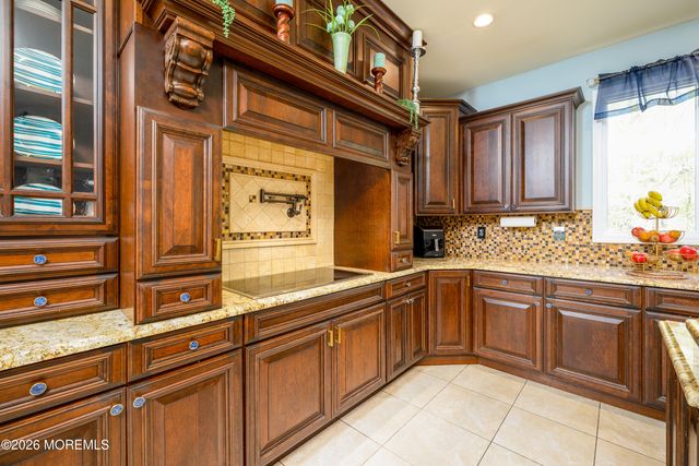 60 Partners Lane, Freehold, NJ 07728