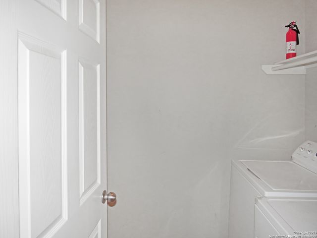 6905 Terra Rye, San Antonio, TX 78240