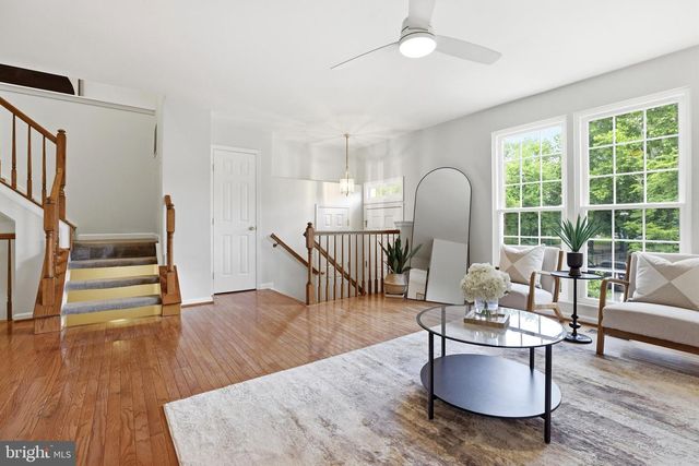 6428 OVERCOAT LN, Centreville, VA 20121